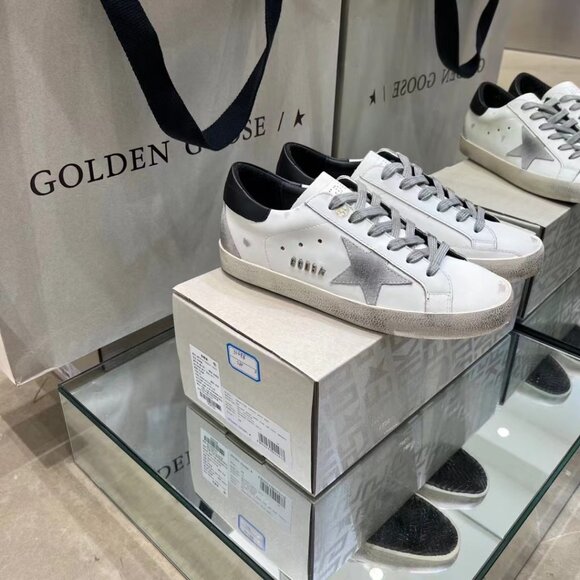 Golden Goose - Picture 6 of 6